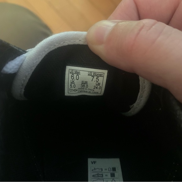 Vans Old Skool, 6.5 - Picture 6 of 7